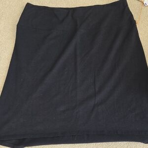 ORVIS Women's Travel Black Skirt - Size L - NWT